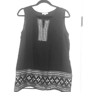 Black and white sleeveless top
